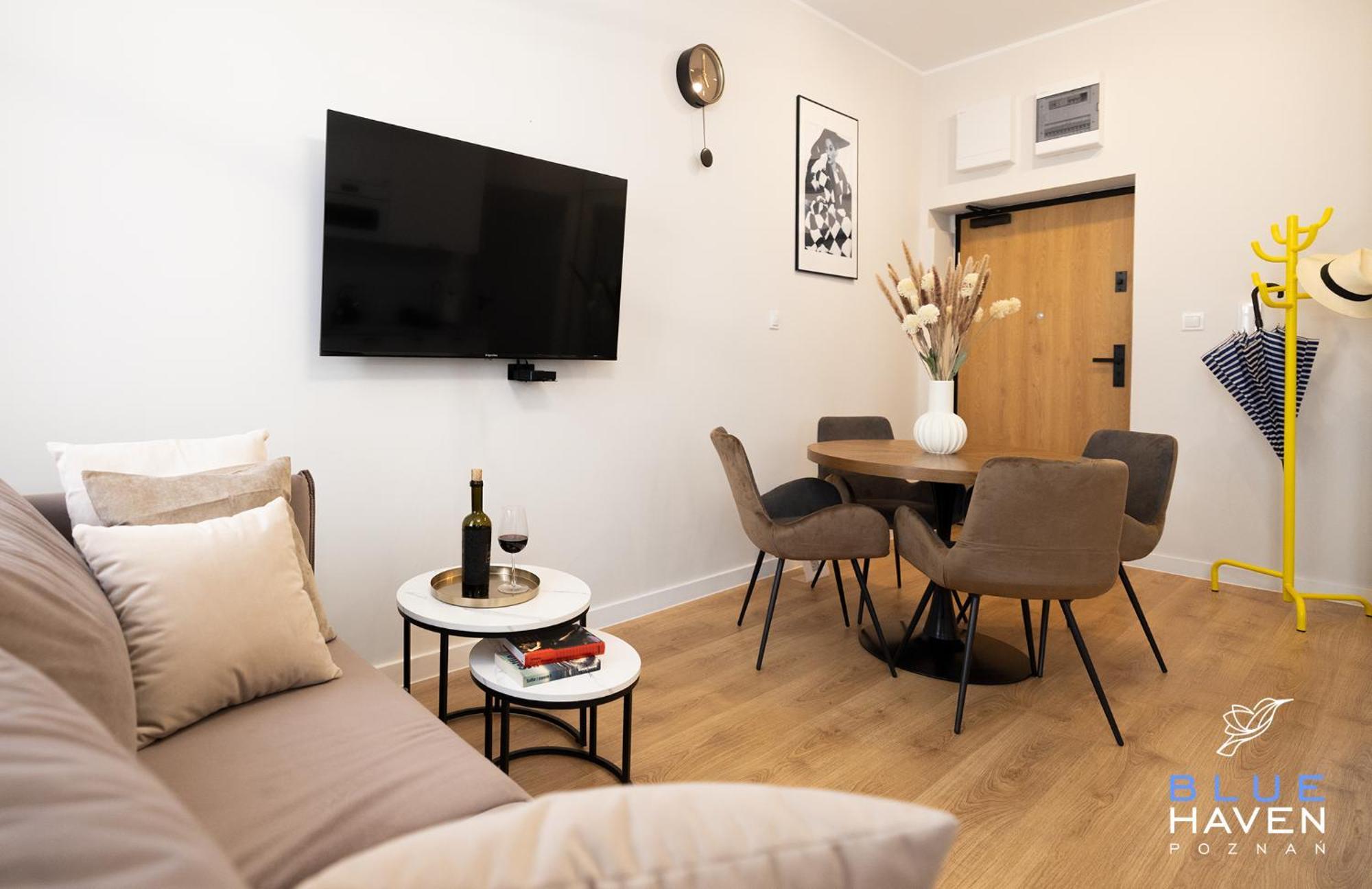 And Blue Haven Apartment *